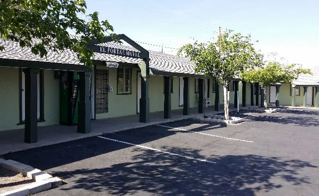 El Portal Motel